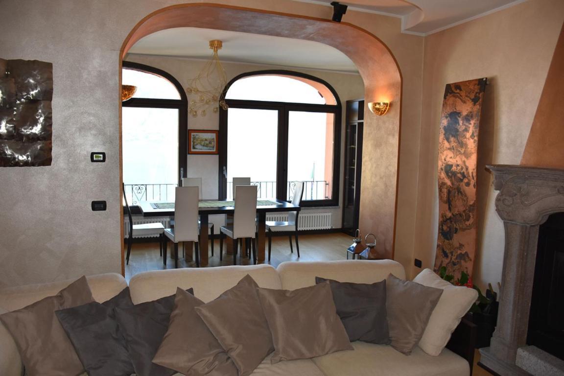 Bellagio Lakeside Apartment Екстер'єр фото
